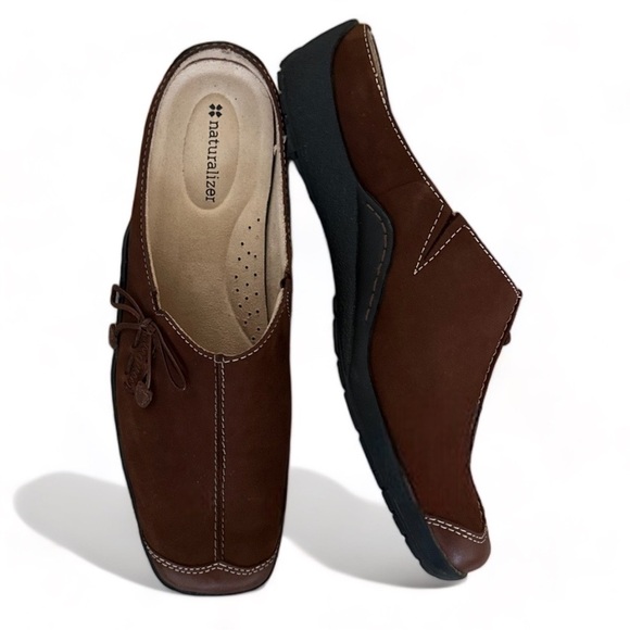 Naturalizer “Detail” Comfort Mules Suede Leather Slip On Mules 8.5 Wide Women’s - Picture 5 of 16